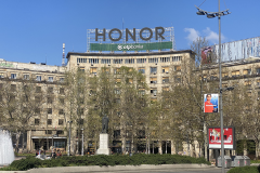 Honor-reklama-1