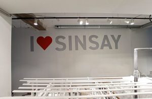 Štampa na samolepljivoj foliji Indoor