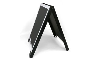 Reklamne A table